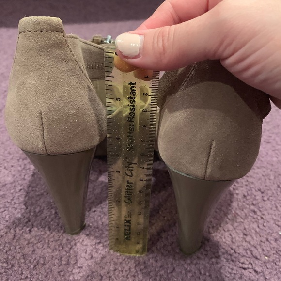 Michael Kors Zipper heel - Picture 5 of 8